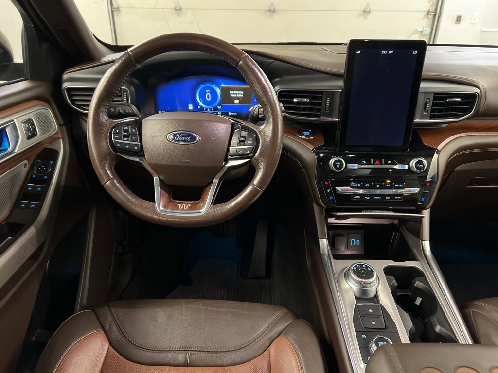 Certified 2022 Ford Explorer King Ranch w/ Class IV Trailer Tow Package image 9