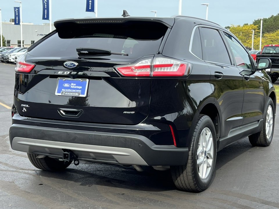 Certified 2022 Ford Edge SEL w/ Convenience Package image 2