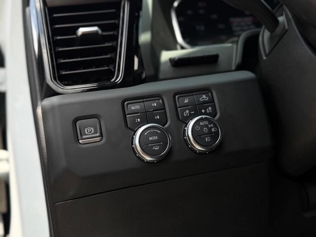 Used 2024 GMC Sierra 2500 AT4X AWD/4WD image 14