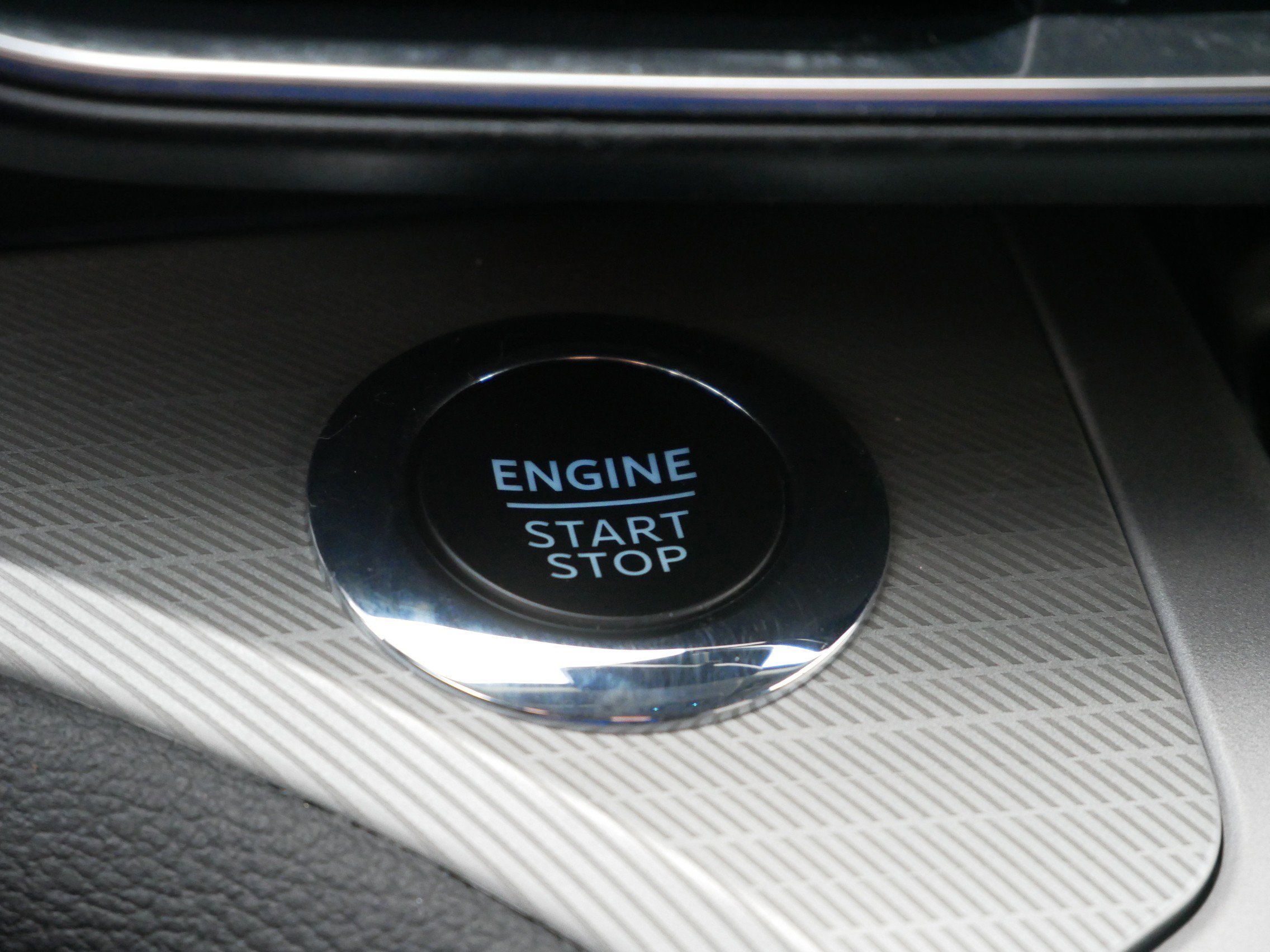 Certified 2023 Ford Explorer XLT w/ Equipment Group 202A image 23