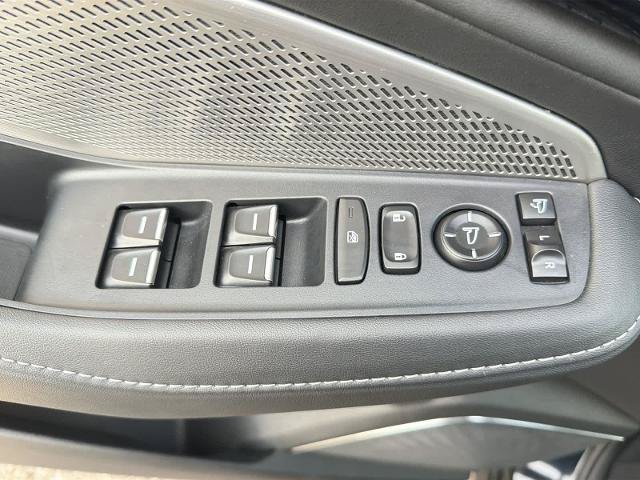 Used 2024 Acura MDX w/ Technology Package AWD/4WD image 17