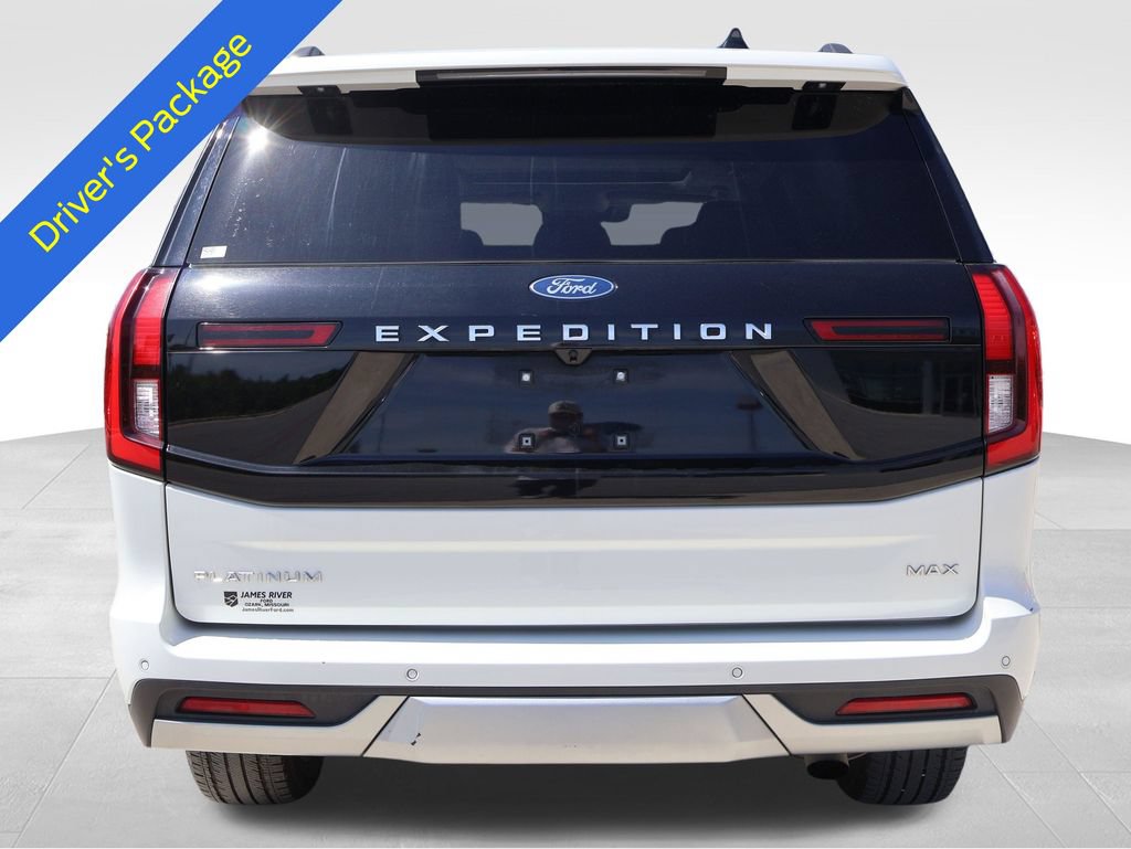 Certified 2025 Ford Expedition Max Platinum w/ Driver's Package AWD/4WD image 5