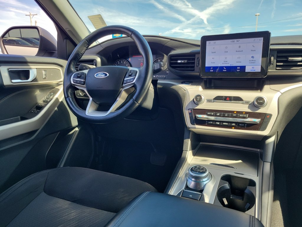 Certified 2023 Ford Explorer XLT AWD/4WD image 13
