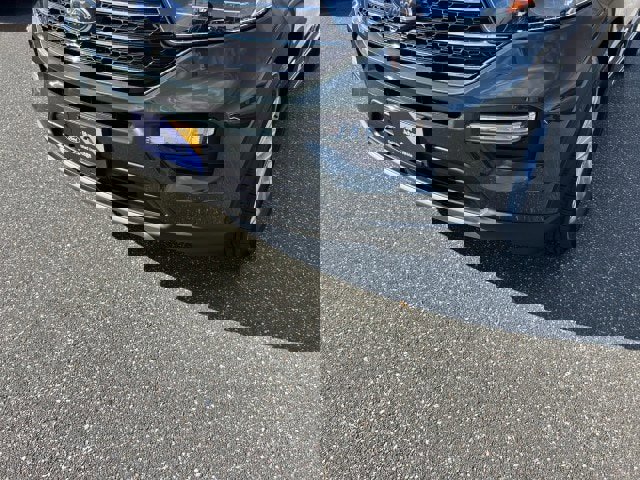 Certified 2022 Ford Explorer XLT w/ Equipment Group 202A image 28