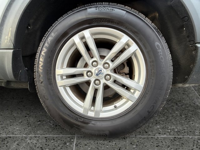 Certified 2020 Ford Explorer XLT w/ Equipment Group 202A image 9