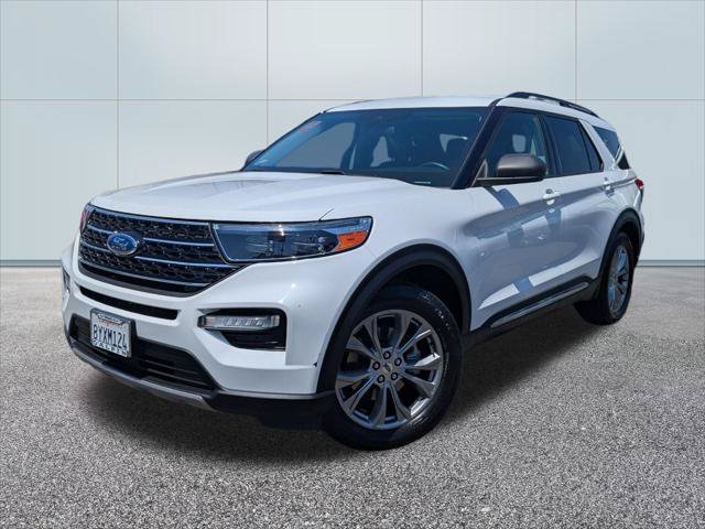 Certified 2021 Ford Explorer XLT w/ Equipment Group 202A RWD image 1
