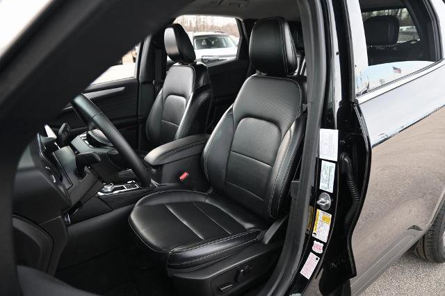 Certified 2023 Ford Escape Platinum image 23