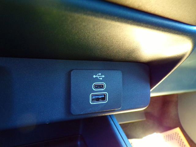 Certified 2025 Ford Maverick Lobo AWD/4WD image 20