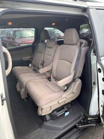 Used 2019 Honda Odyssey EX image 5
