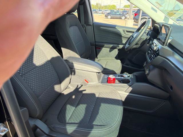 Certified 2023 Ford Escape Active FWD image 14