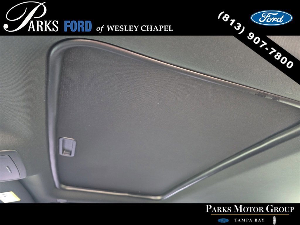 Used 2019 Dodge Challenger SXT w/ Blacktop Package image 17