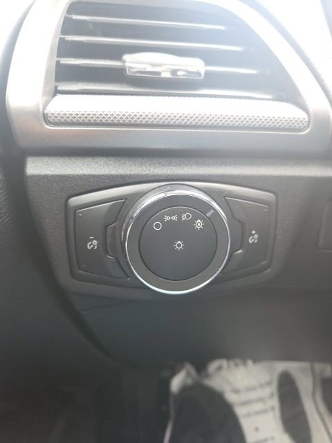 Certified 2019 Ford Fusion SE image 22