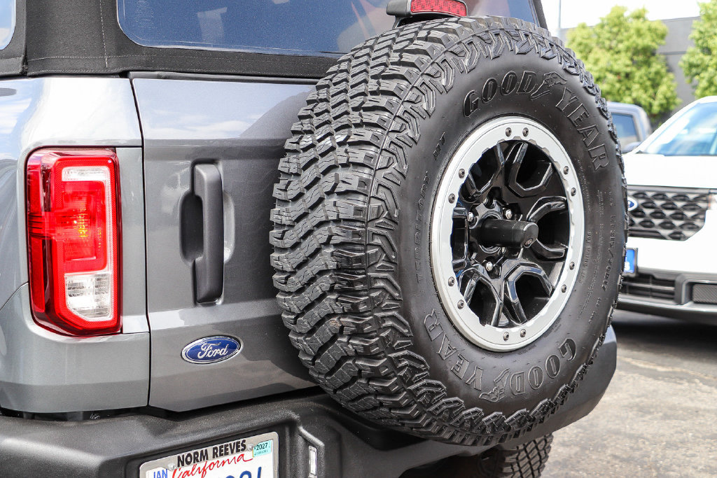 Certified 2023 Ford Bronco Big Bend w/ Sasquatch Package AWD/4WD image 13