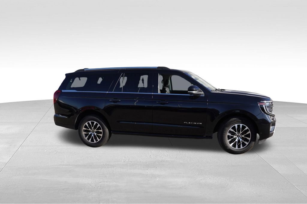 Certified 2025 Ford Expedition Max Platinum image 10
