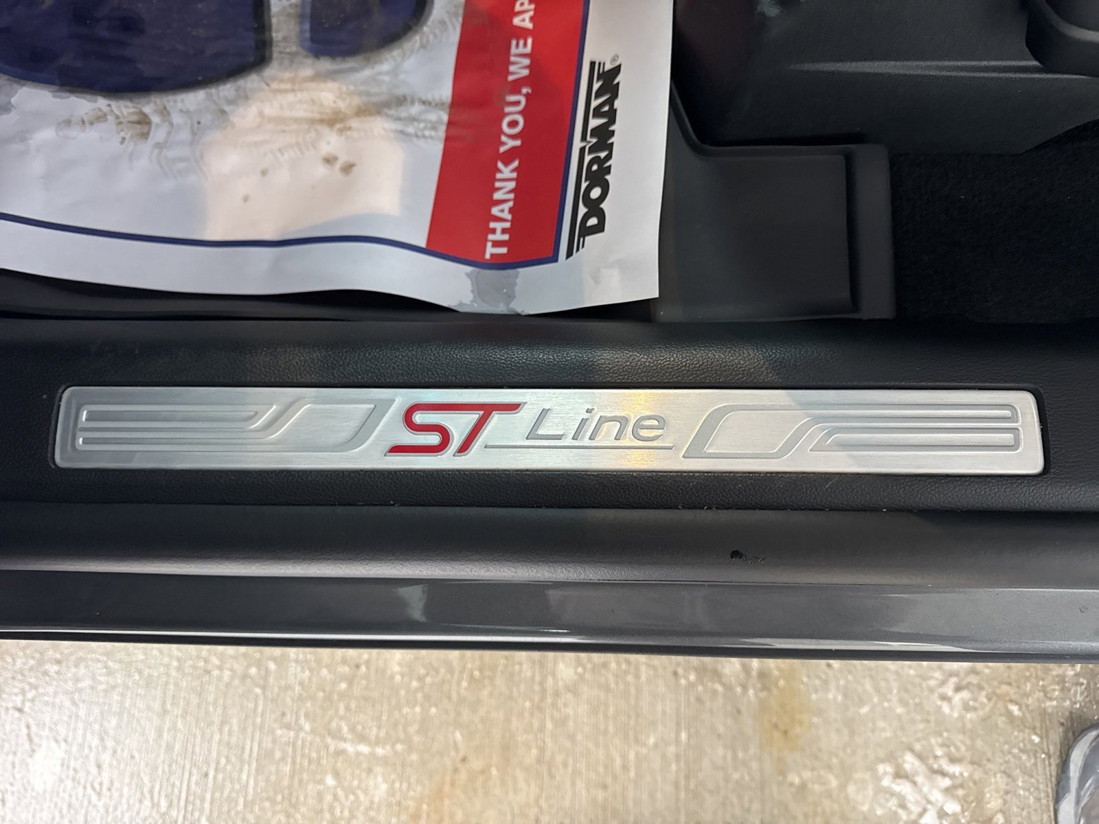 Certified 2025 Ford Explorer ST-Line w/ Premium Package image 26