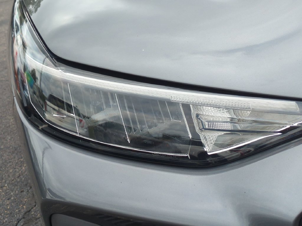 Certified 2024 Ford Escape ST-Line AWD/4WD image 11