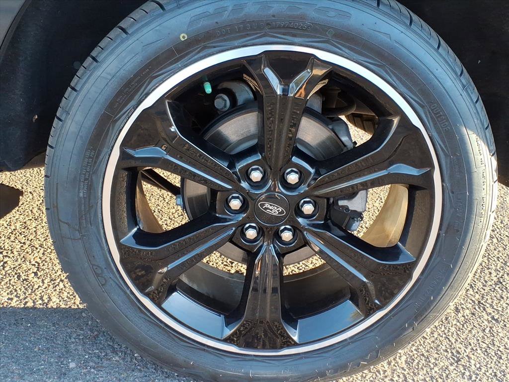 Certified 2022 Ford Expedition Limited image 8