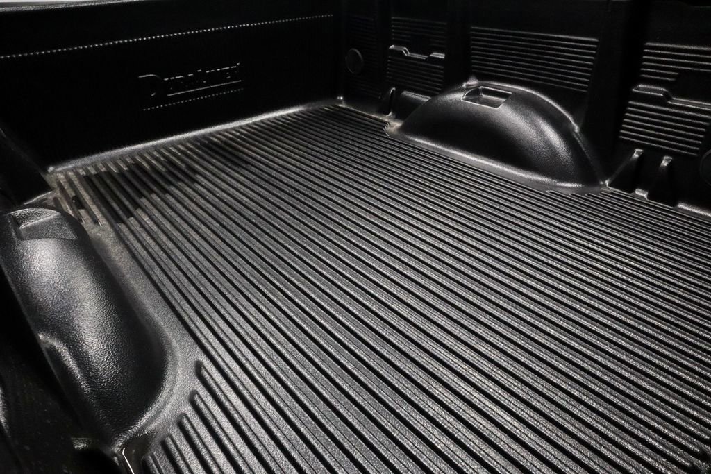 Used 2017 Chevrolet Colorado W/T image 14