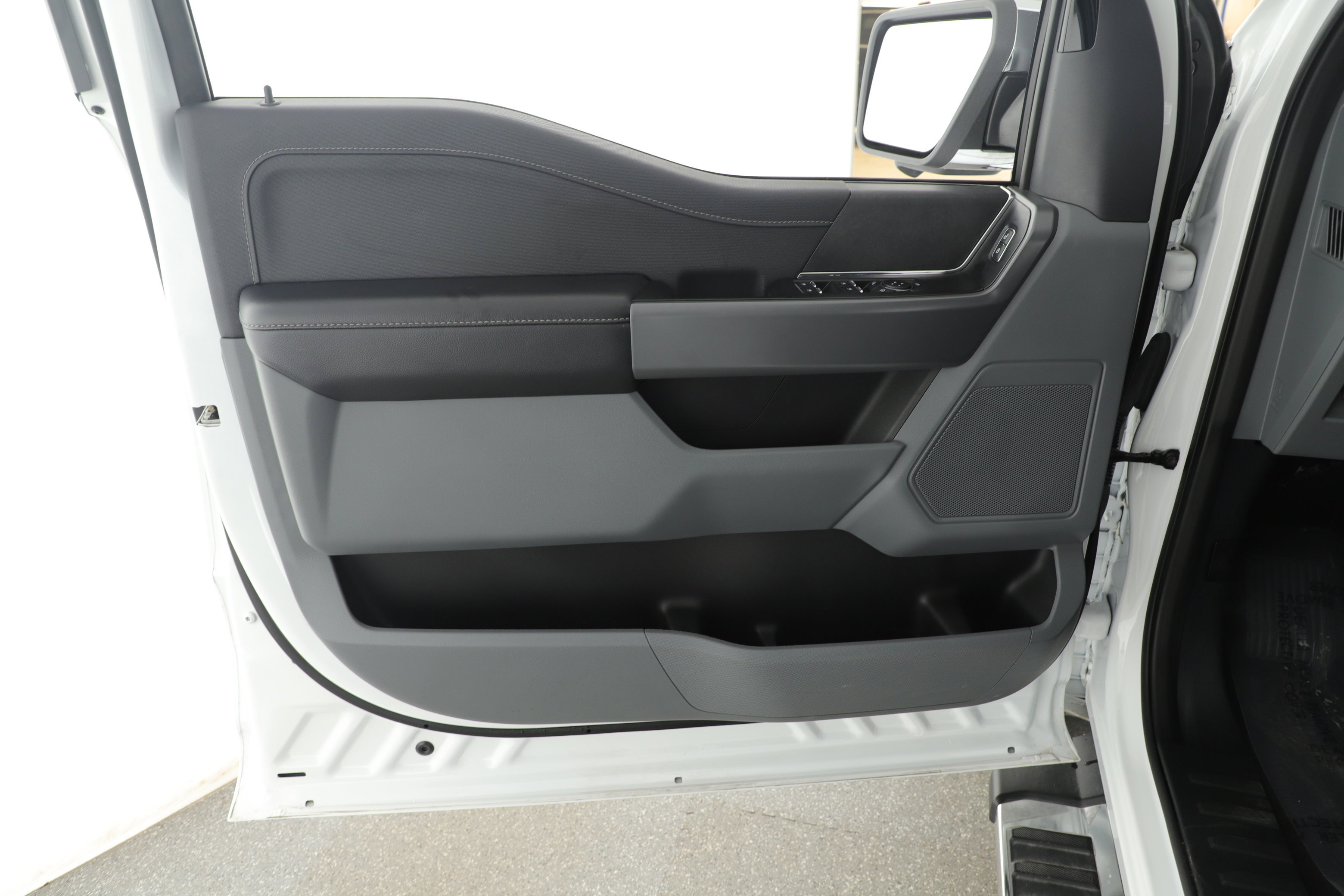 Certified 2024 Ford F150 XLT w/ Equipment Group 302A MID image 9