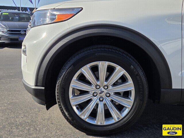 Certified 2023 Ford Explorer Limited w/ Equipment Group 301A AWD/4WD image 10