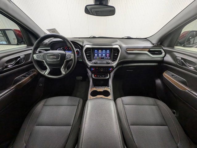 Used 2023 GMC Acadia SLE w/ Driver Convenience Package image 6