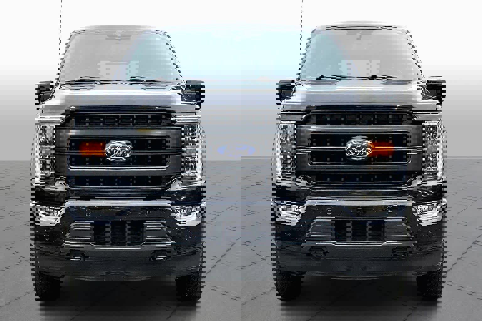 Certified 2021 Ford F150 Lariat w/ Max Trailer Tow Package image 3