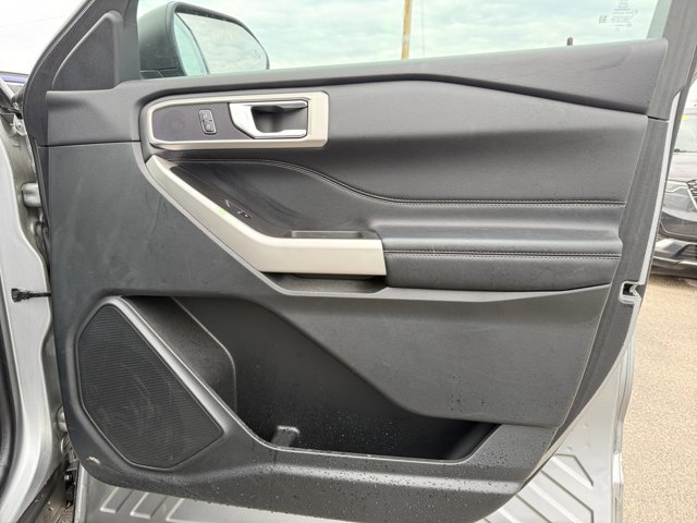 Certified 2023 Ford Explorer XLT image 24