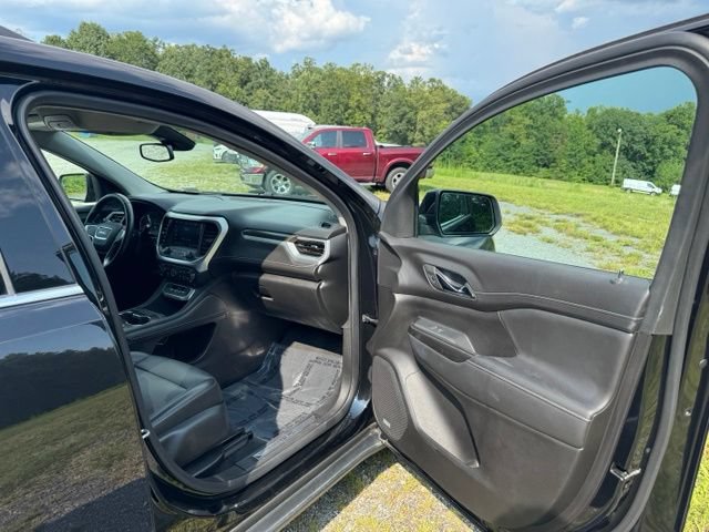 Used 2023 GMC Acadia SLT AWD/4WD image 16