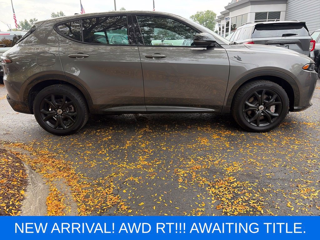 Used 2024 Dodge Hornet R/T w/ R/T Blacktop Package AWD/4WD image 2