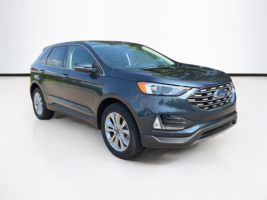 Certified 2024 Ford Edge Titanium AWD/4WD image 3