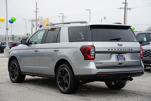 Certified 2022 Ford Expedition Limited AWD/4WD image 5