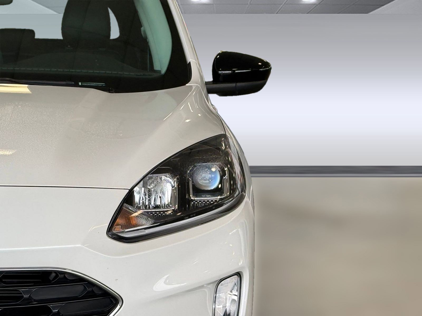 Certified 2022 Ford Escape SEL w/ SEL Stealth AWD Package image 11