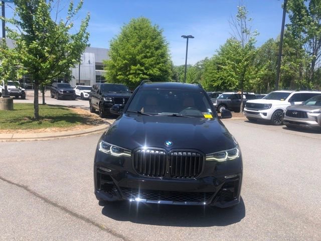 Used 2021 BMW X7 M50i w/ Cold Weather Package AWD/4WD image 2