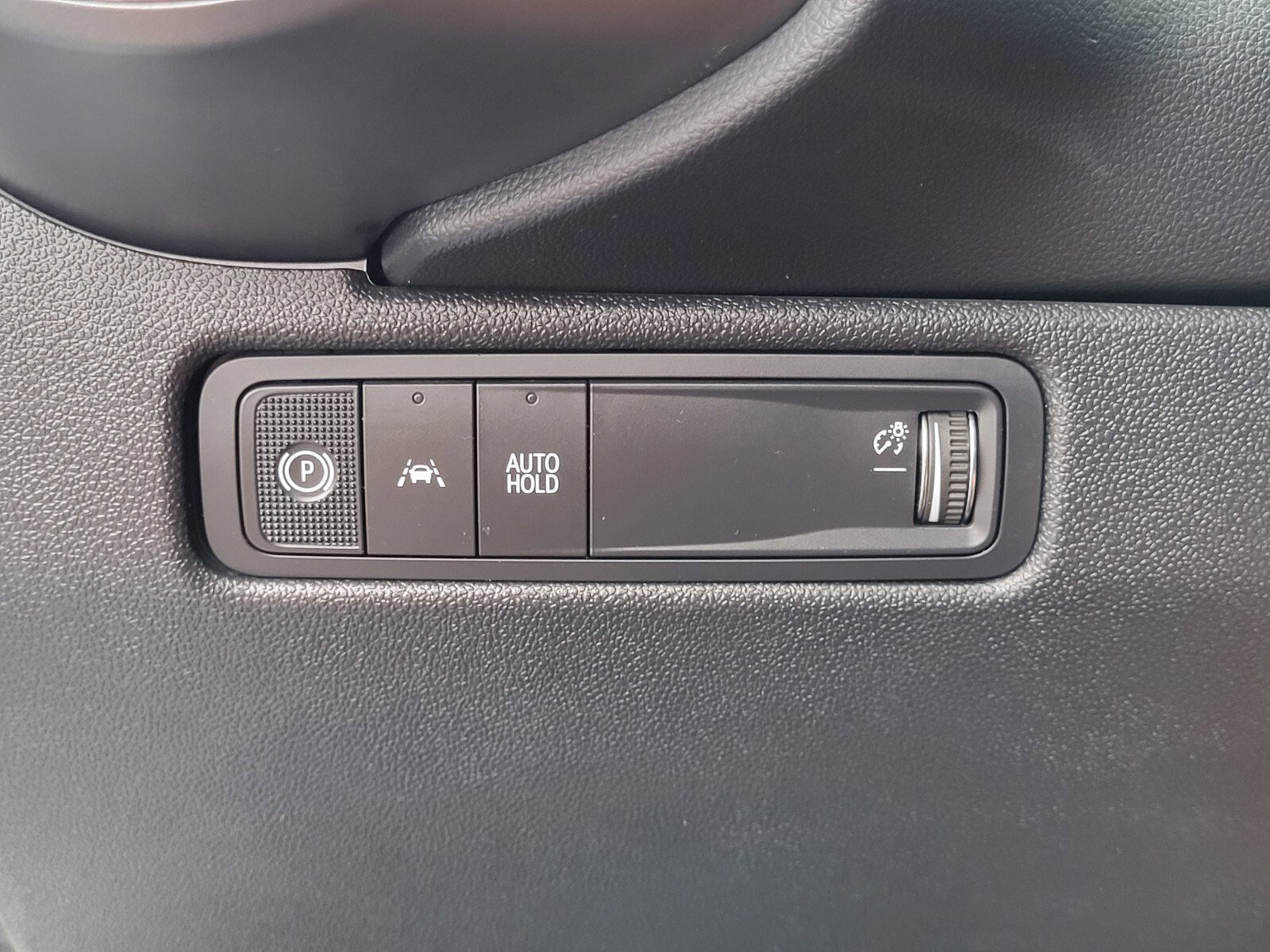 Used 2025 Chevrolet Equinox EV LT image 23