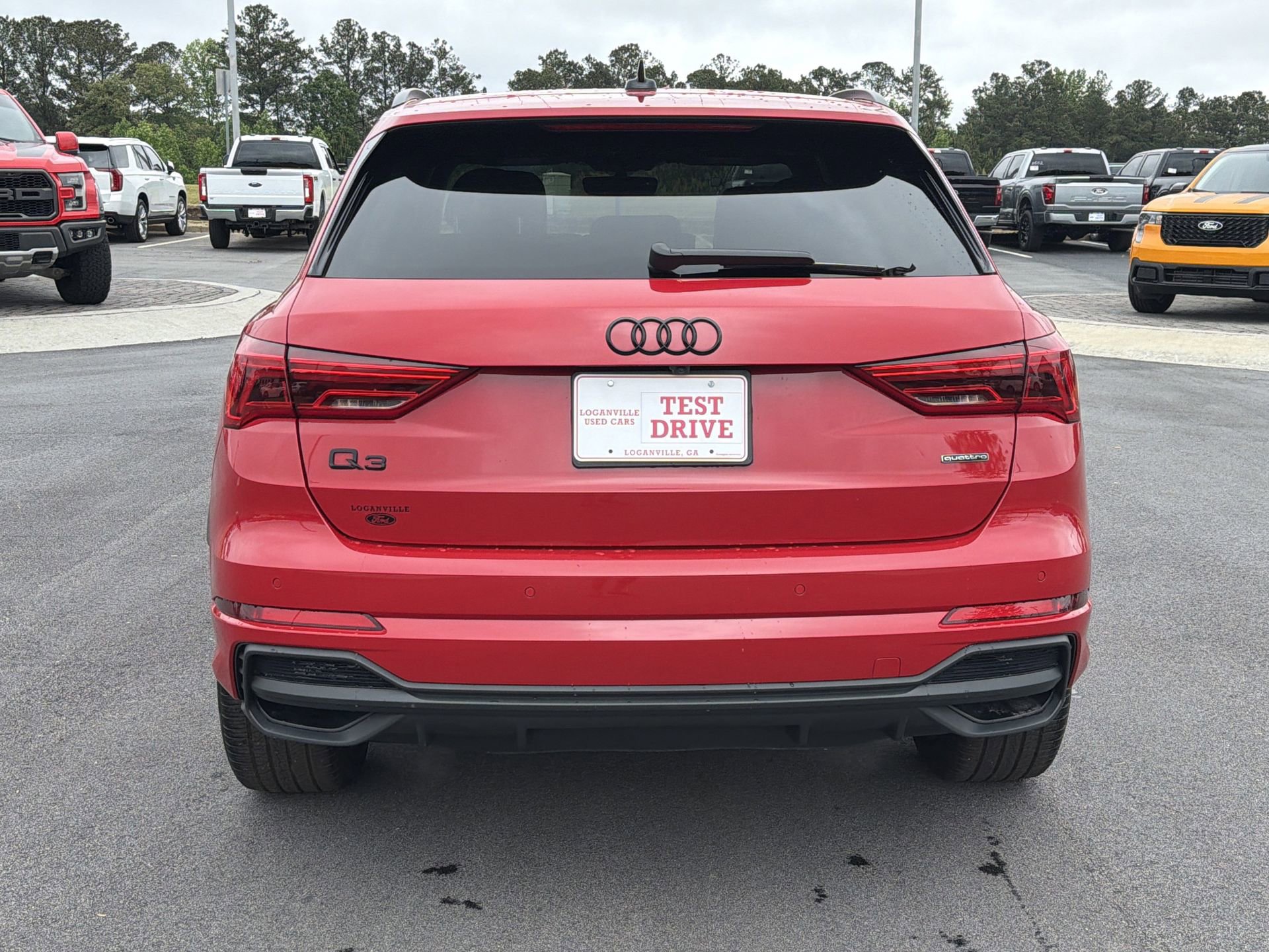 Used 2024 Audi Q3 2.0T Premium Plus w/ Premium Plus Package AWD/4WD image 26
