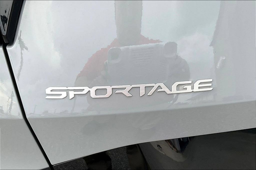 Used 2024 Kia Sportage SX FWD image 23