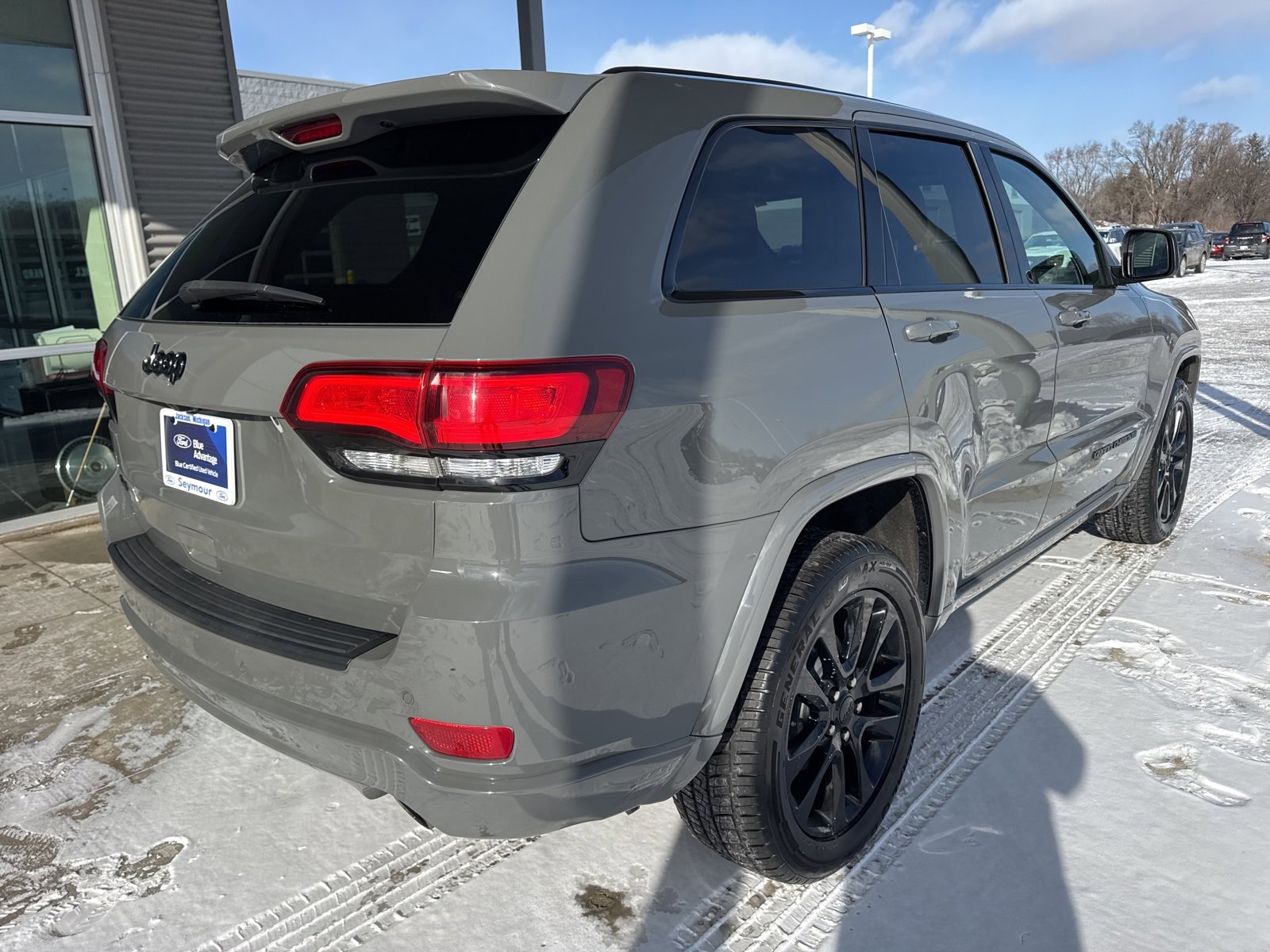 Used 2020 Jeep Grand Cherokee Altitude image 8
