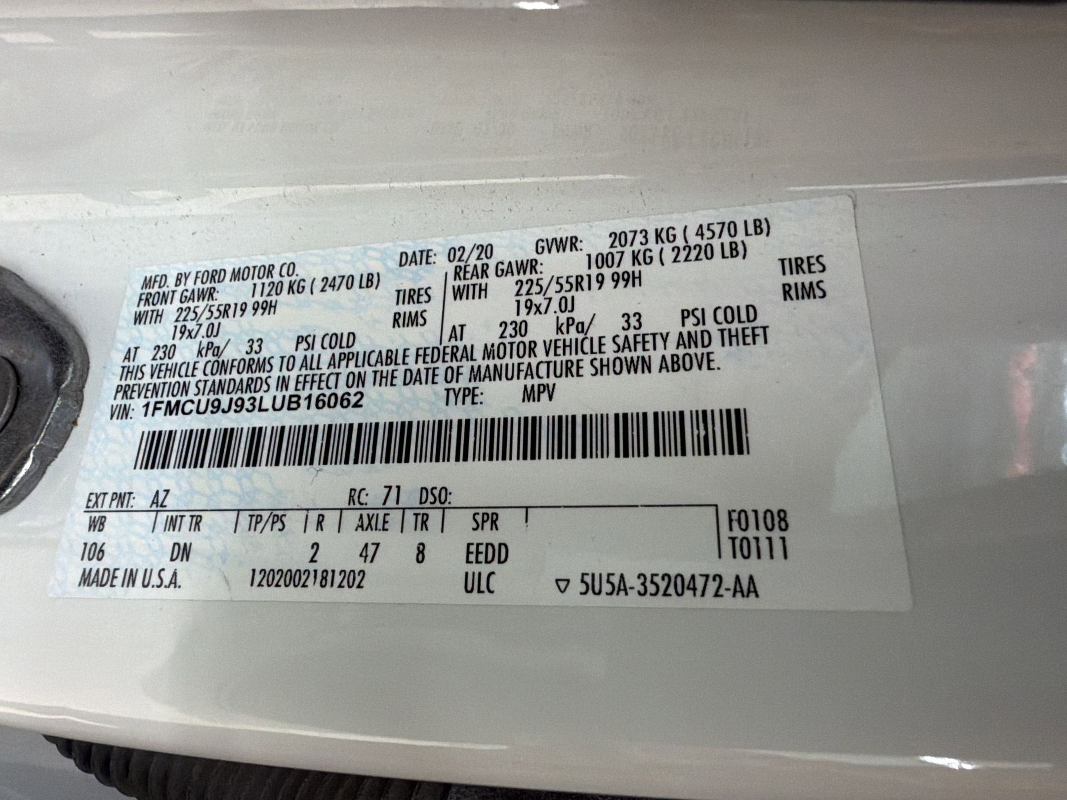 Certified 2020 Ford Escape Titanium AWD/4WD image 18