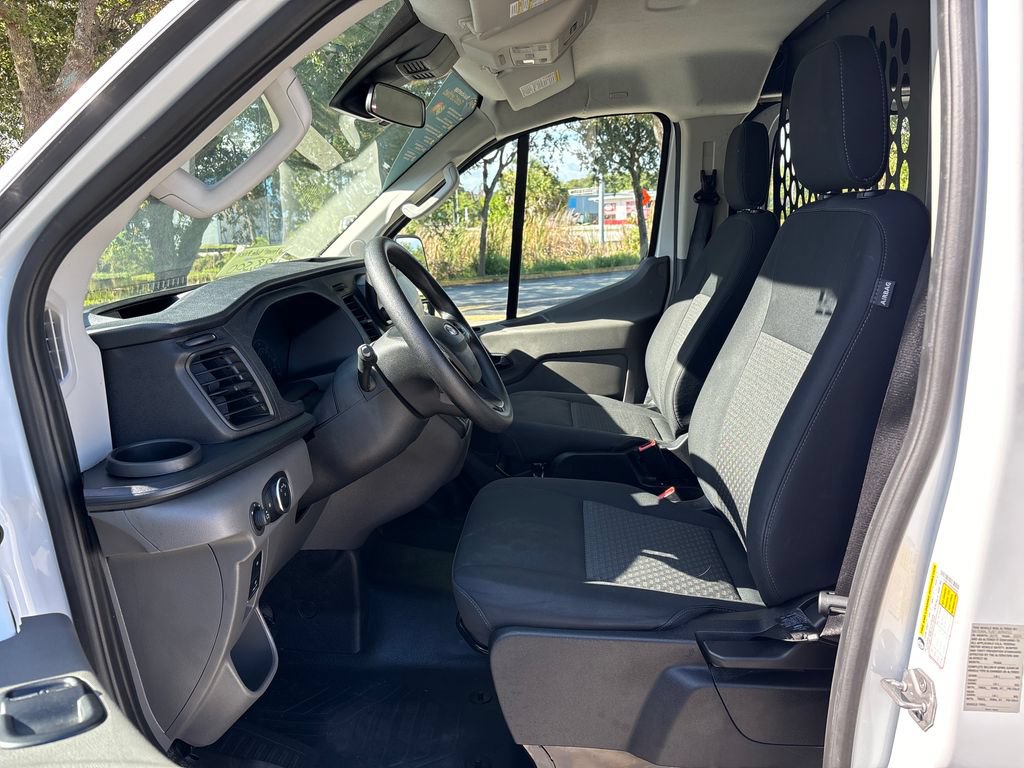 Certified 2025 Ford Transit 250 Low Roof w/ Exterior Upgrade Package RWD image 30