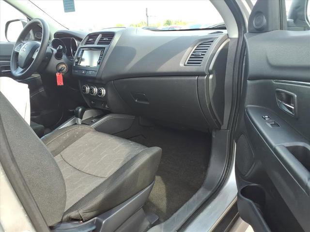 Used 2023 Mitsubishi Outlander Sport ES image 20