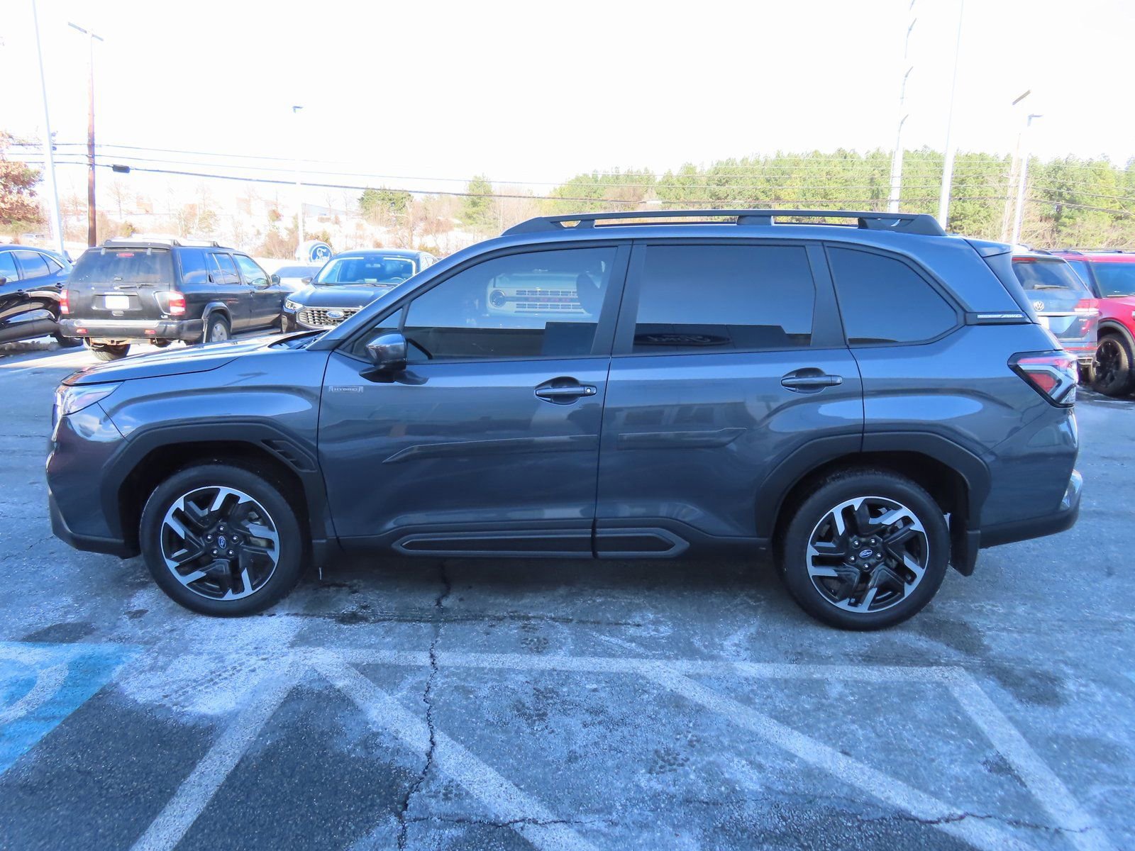 Used 2025 Subaru Forester Limited w/ Popular Package image 3