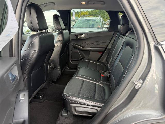 Certified 2025 Ford Escape Platinum AWD/4WD image 14