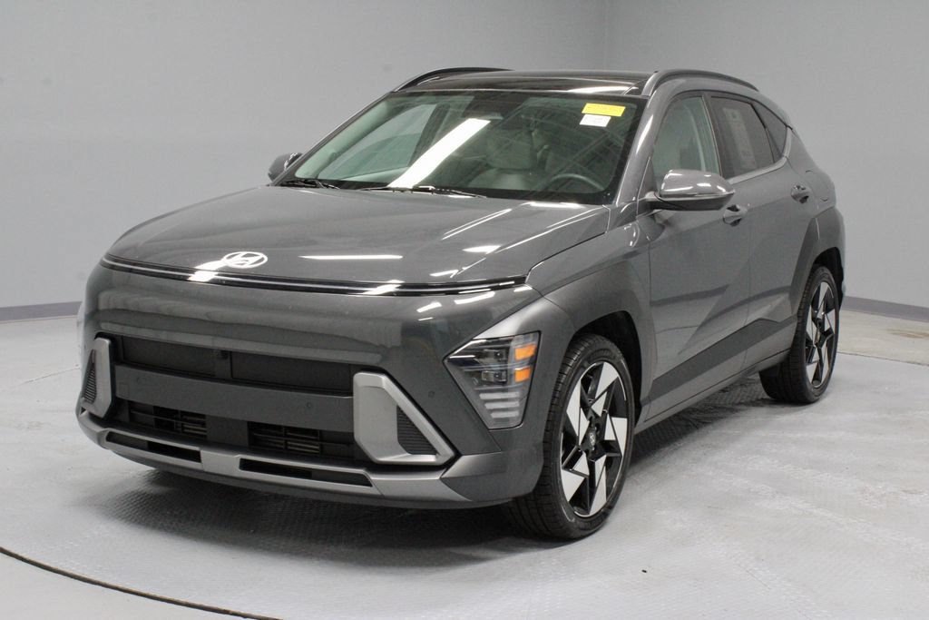 Used 2024 Hyundai Kona Limited FWD image 8