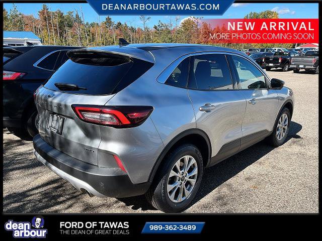 Certified 2023 Ford Escape Active w/ Tech Pack #2 AWD/4WD image 4