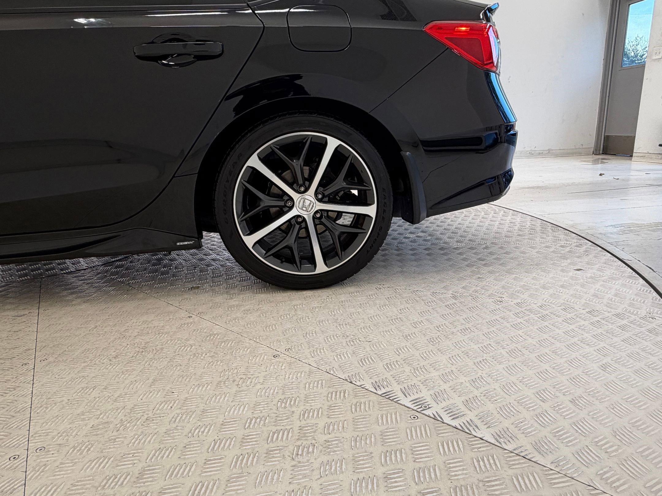 Used 2024 Honda Civic Touring image 13