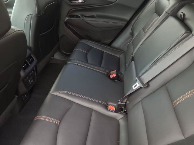 Used 2024 Chevrolet Equinox Premier AWD/4WD image 16