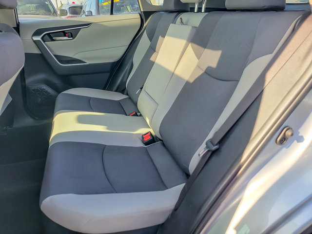 Used 2019 Toyota RAV4 XLE image 13