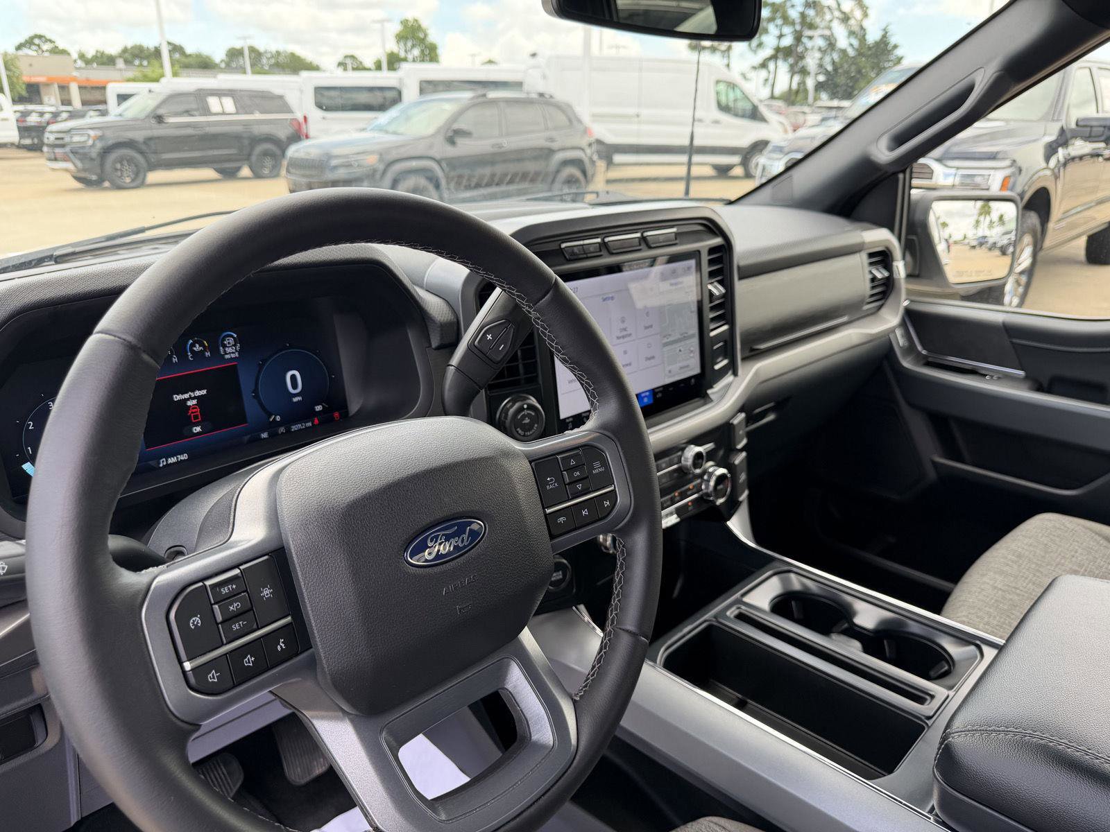 Certified 2024 Ford F150 XLT w/ Mobile Office Package RWD image 17