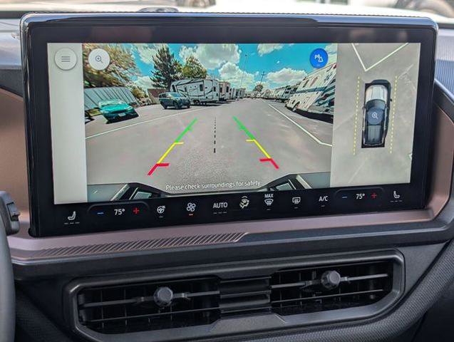 Certified 2025 Ford Bronco Sport Outer Banks w/ Outer Banks Tech Package+ AWD/4WD image 15