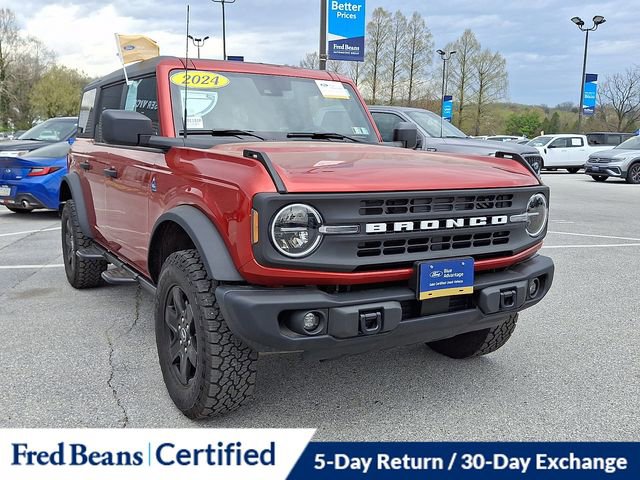 Certified 2024 Ford Bronco Black Diamond AWD/4WD image 2